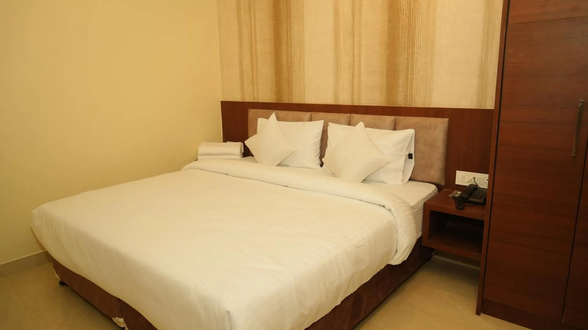 Hotel Shri Kedar Inn Varanasi