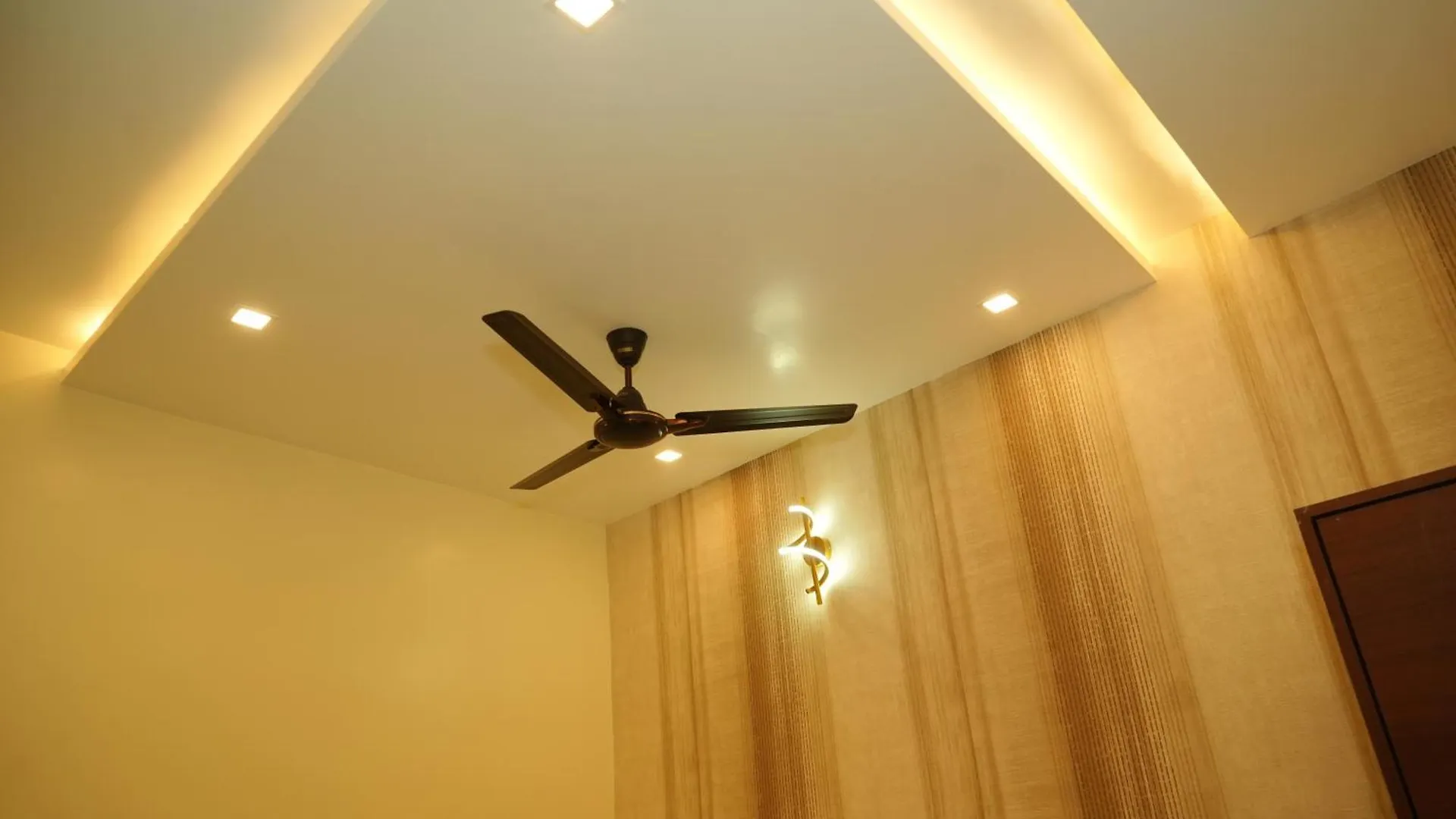 Hotel Shri Kedar Inn Varanasi Hindistan